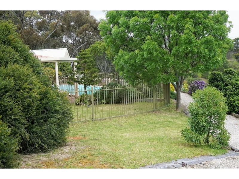 27 Broadmeadow Drive, Flagstaff Hill SA 5159