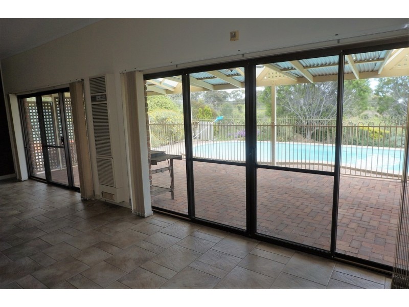27 Broadmeadow Drive, Flagstaff Hill SA 5159