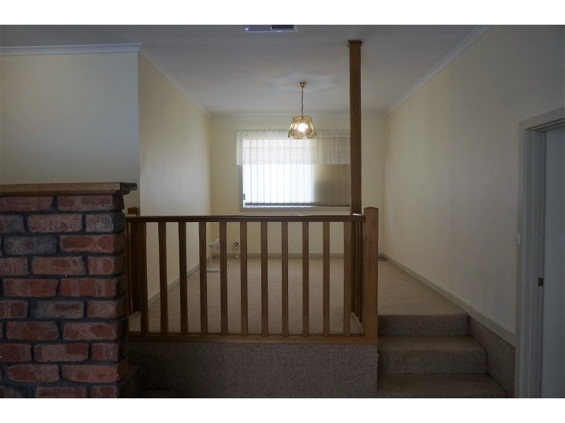 27 Broadmeadow Drive, Flagstaff Hill SA 5159