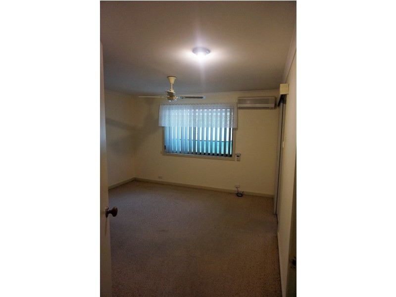27 Broadmeadow Drive, Flagstaff Hill SA 5159