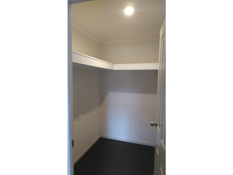 13 Maplewood Court, Flagstaff Hill SA 5159