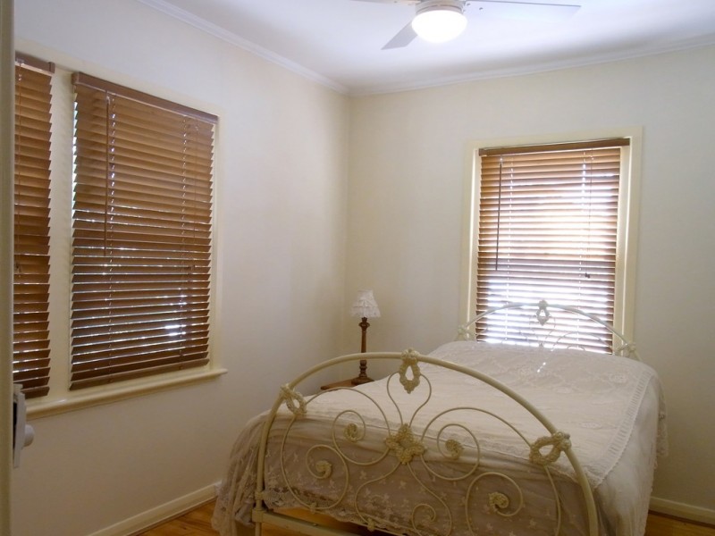 8 Turners Avenue, Hawthorndene SA 5051