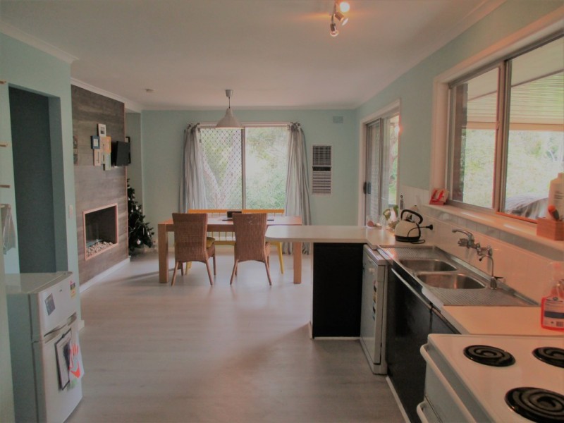 20 Oakdene Crescent, Coromandel Valley SA 5051