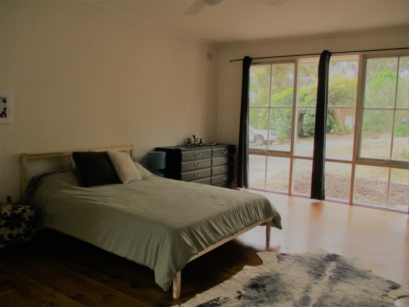 20 Oakdene Crescent, Coromandel Valley SA 5051