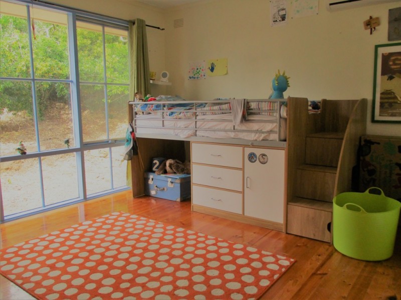 20 Oakdene Crescent, Coromandel Valley SA 5051