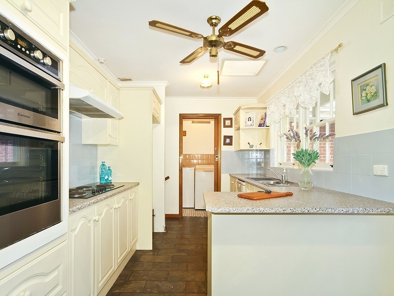 3 Kerry Street, Coromandel Valley SA 5051