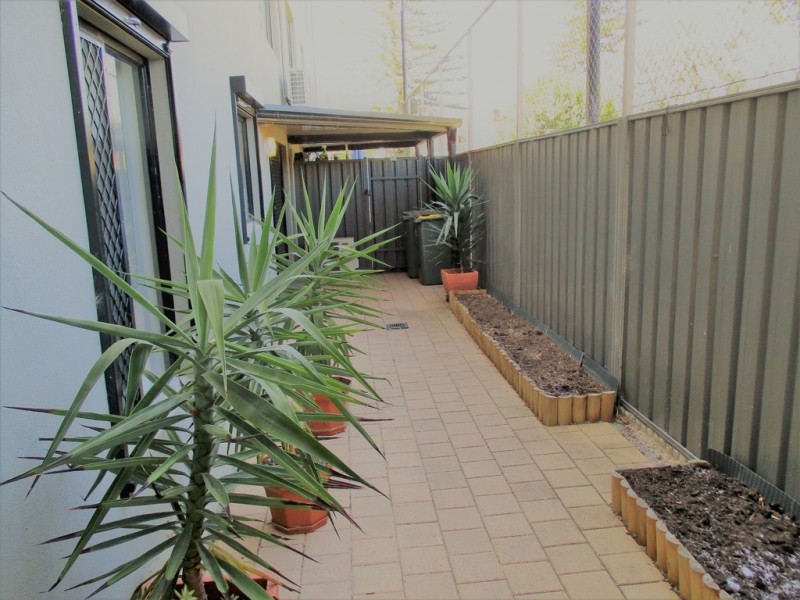 15/18 Broadway, Glenelg South SA 5045