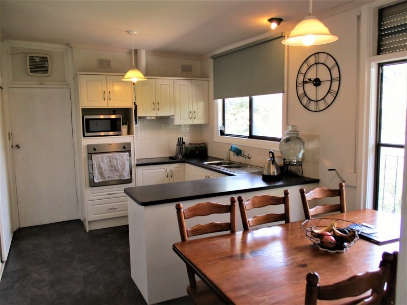 7 Heathfield Road, Bellevue Heights SA 5050