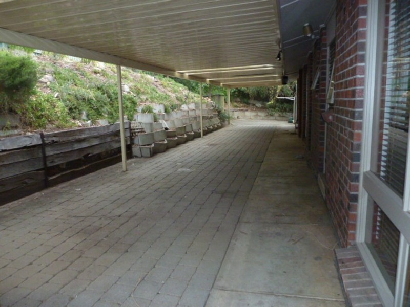 15 Clematis Drv, Blackwood SA 5051