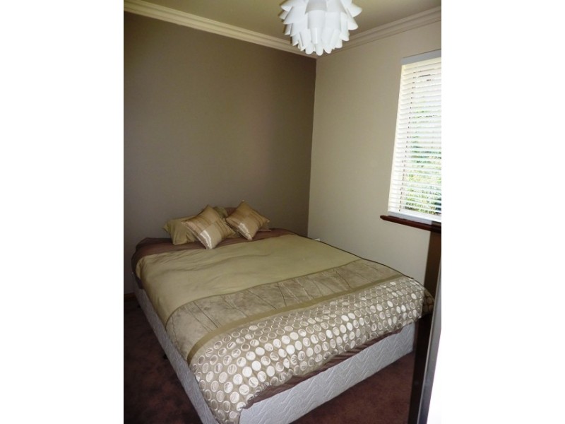 14 Bennett Close, Aberfoyle Park SA 5159