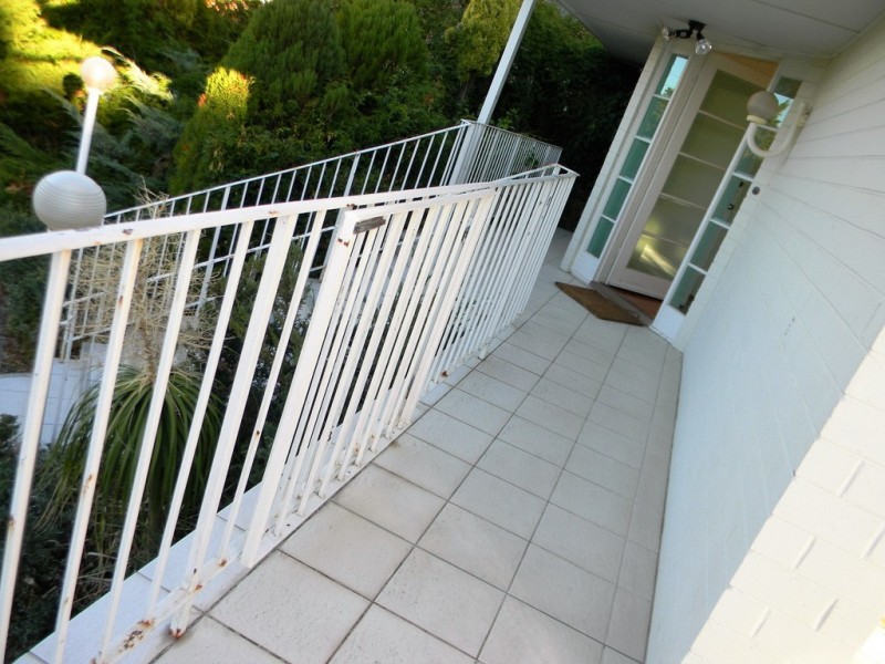 32 Ridgehaven Drive, Bellevue Heights SA 5050