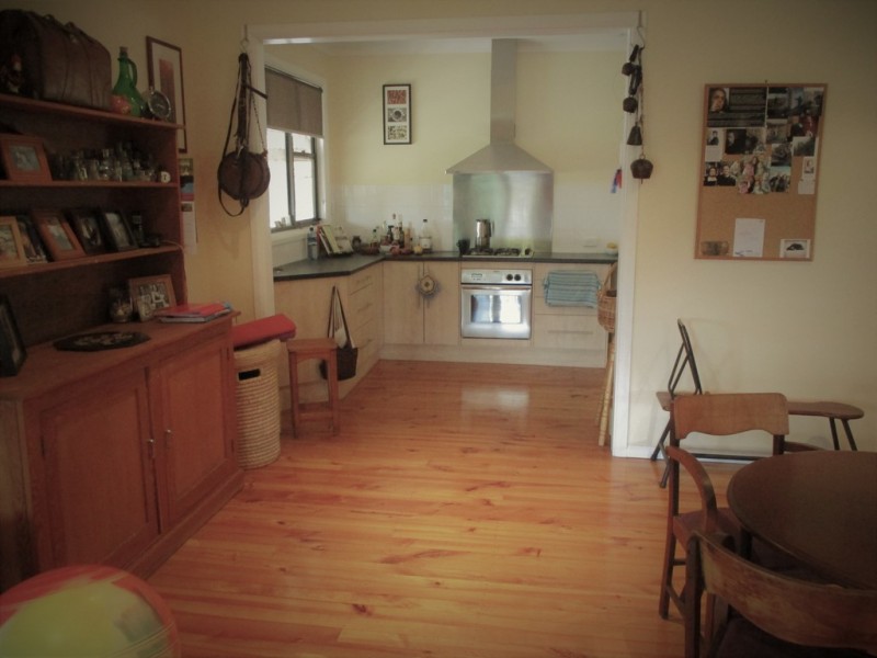 7 Mountain Road, Eden Hills SA 5050