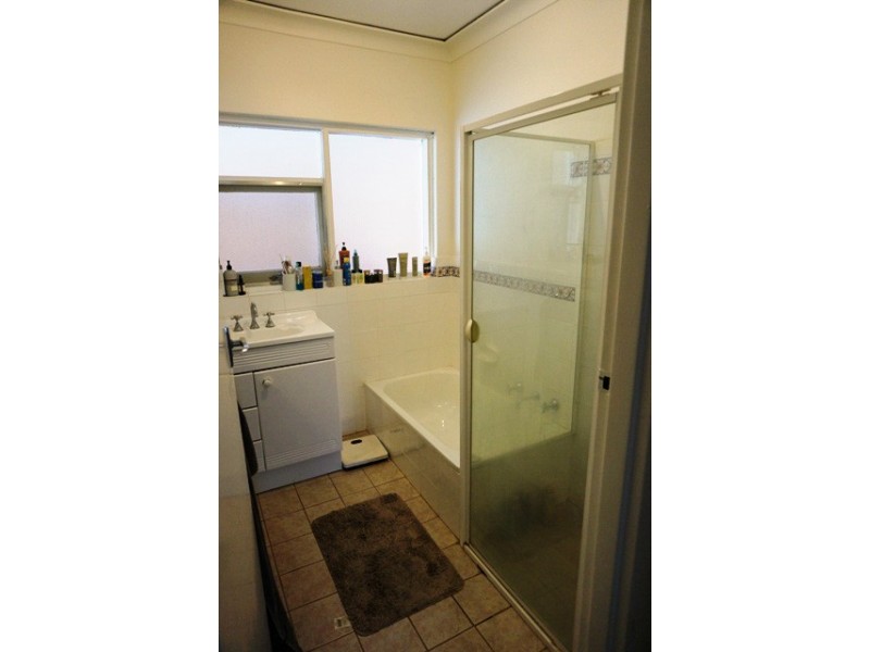 1/9 Broadway, Glenelg SA 5045
