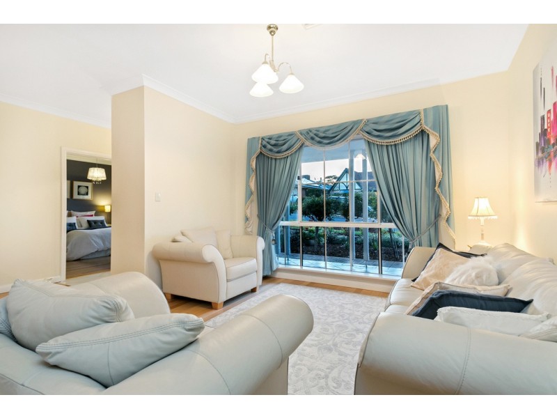 3 Sandalwood Crescent, Flagstaff Hill SA 5159