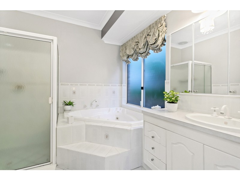 3 Sandalwood Crescent, Flagstaff Hill SA 5159