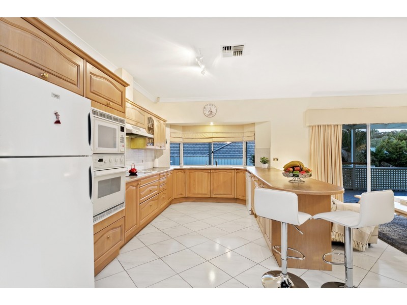 3 Sandalwood Crescent, Flagstaff Hill SA 5159