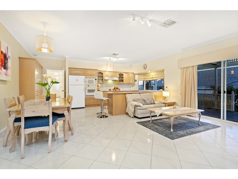 3 Sandalwood Crescent, Flagstaff Hill SA 5159