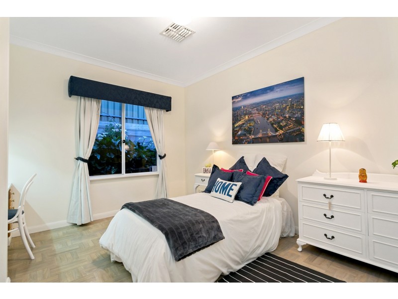 3 Sandalwood Crescent, Flagstaff Hill SA 5159