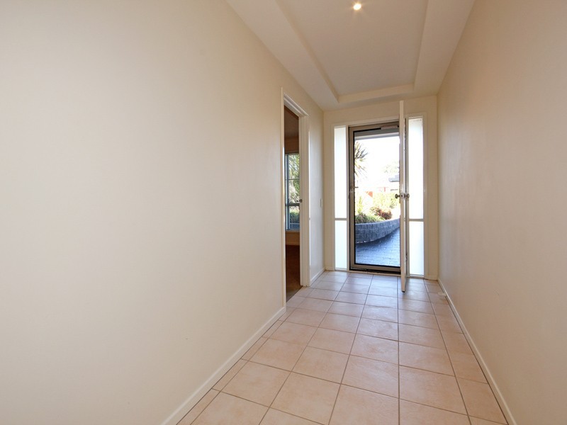 14 Niklaus Court, Flagstaff Hill SA 5159