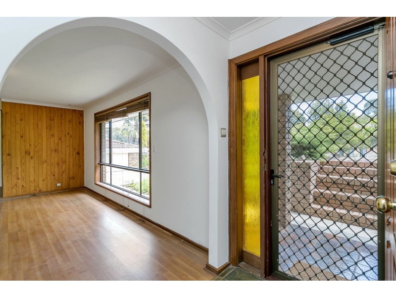 14 Hoyle Court, Flagstaff Hill SA 5159