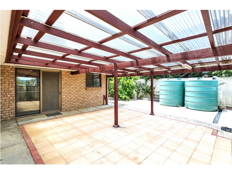 14 Hoyle Court, Flagstaff Hill SA 5159
