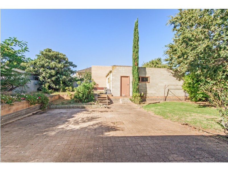 24 Grace Road, Darlington SA 5047