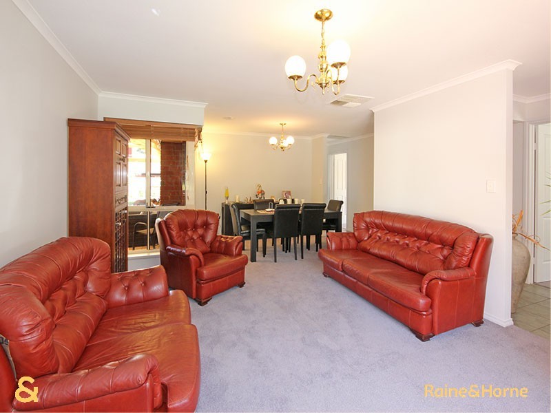 75 Pegasus Drive, Woodcroft SA 5162