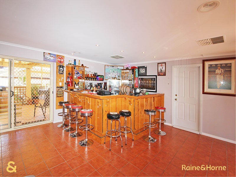 75 Pegasus Drive, Woodcroft SA 5162