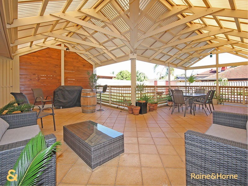 75 Pegasus Drive, Woodcroft SA 5162