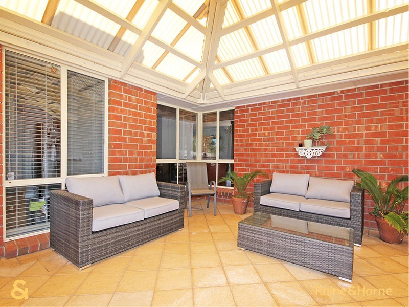 75 Pegasus Drive, Woodcroft SA 5162