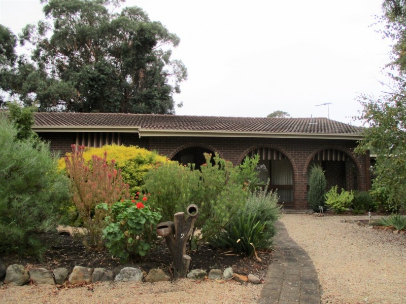 2 Hamilton Crescent, Aberfoyle Park SA 5159
