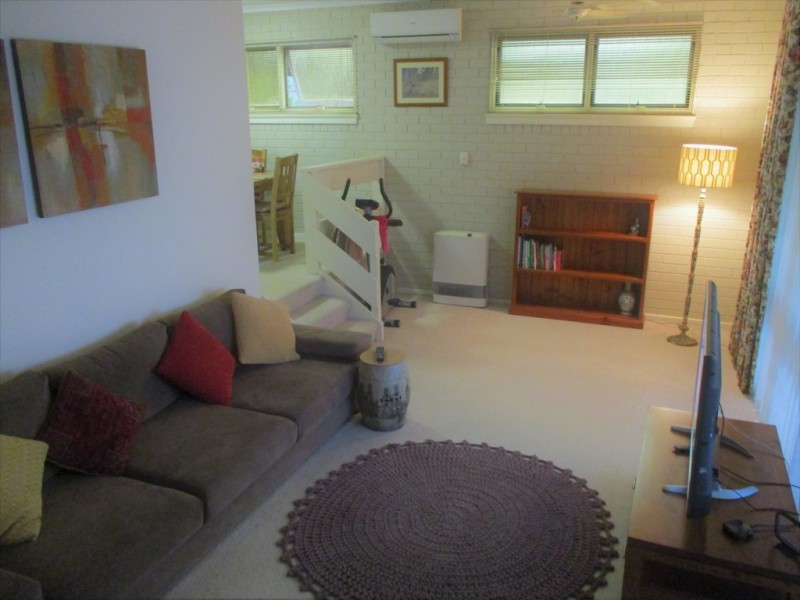 2 Hamilton Crescent, Aberfoyle Park SA 5159