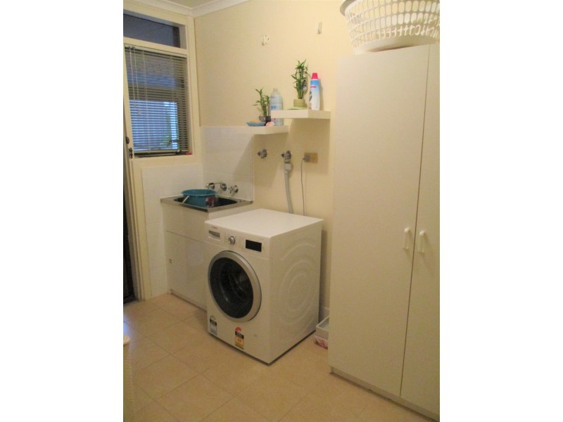 2 Hamilton Crescent, Aberfoyle Park SA 5159