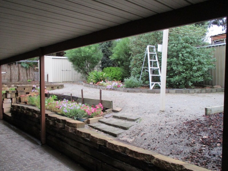 2 Hamilton Crescent, Aberfoyle Park SA 5159