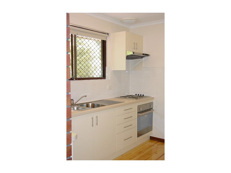 18 Elmgrove Street, Aberfoyle Park SA 5159