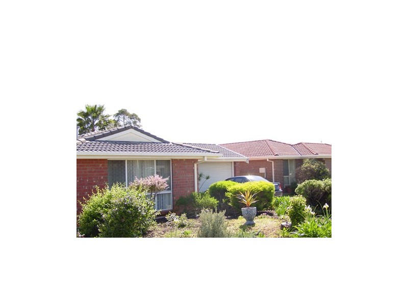 12 CHAMPAGNE CRESCENT, Woodcroft SA 5162