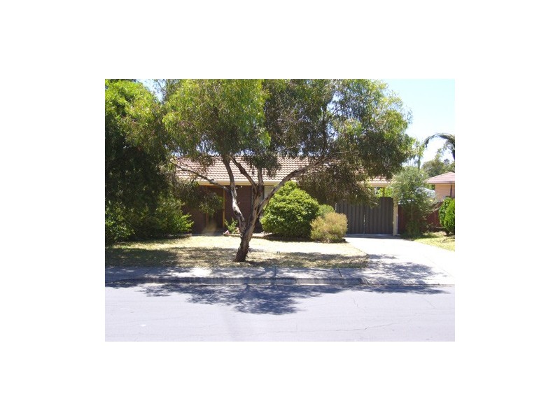 6 ROTHSCHILD STREET, Woodcroft SA 5162