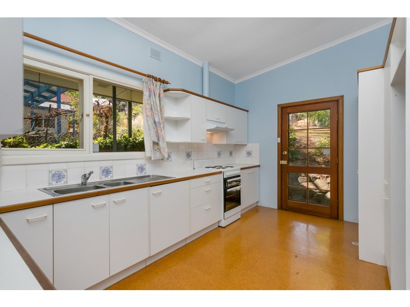 14 SOUTHERN AVENUE, Blackwood SA 5051