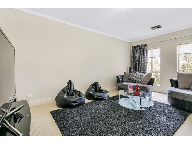 21 Viaduct Road, Eden Hills SA 5050