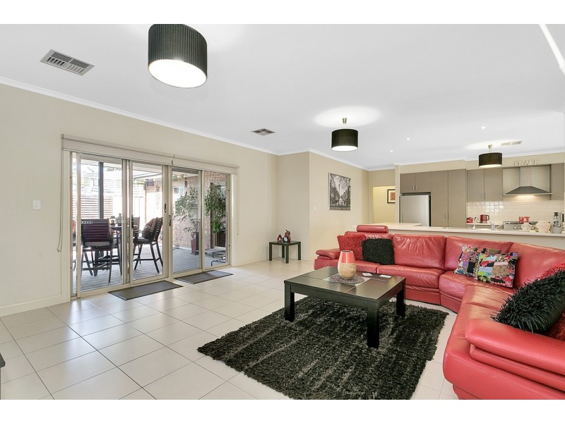 21 Viaduct Road, Eden Hills SA 5050