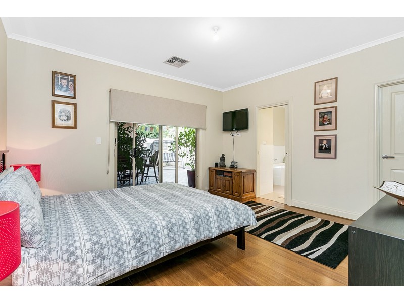 21 Viaduct Road, Eden Hills SA 5050