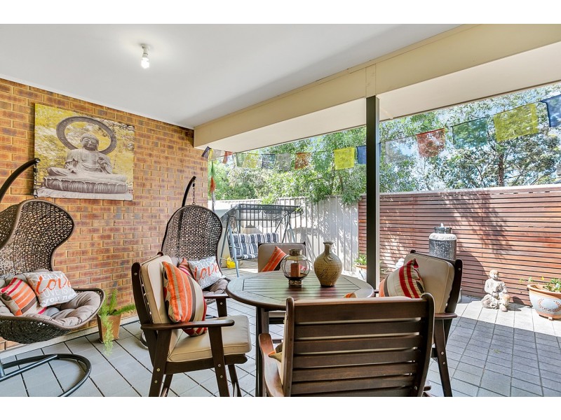 21 Viaduct Road, Eden Hills SA 5050