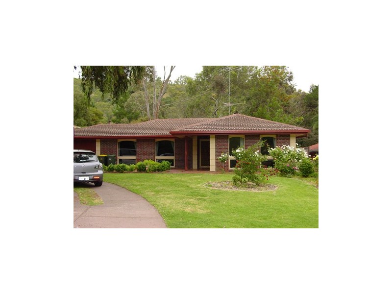 2 Sitella Crescent, Coromandel Valley SA 5051