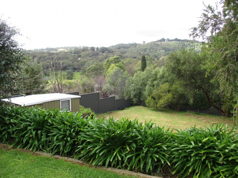 10 Banes Road, Coromandel Valley SA 5051