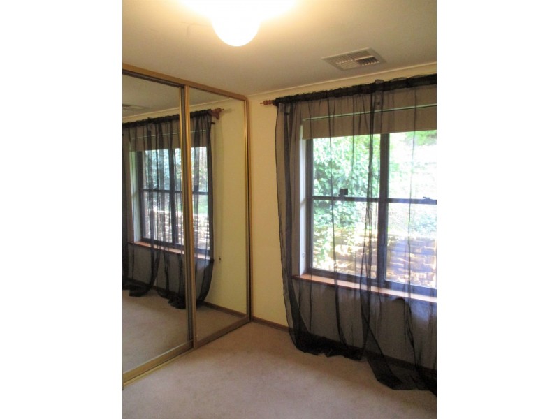 10 Banes Road, Coromandel Valley SA 5051