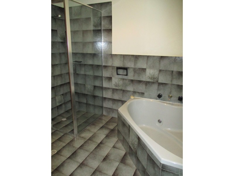 10 Banes Road, Coromandel Valley SA 5051