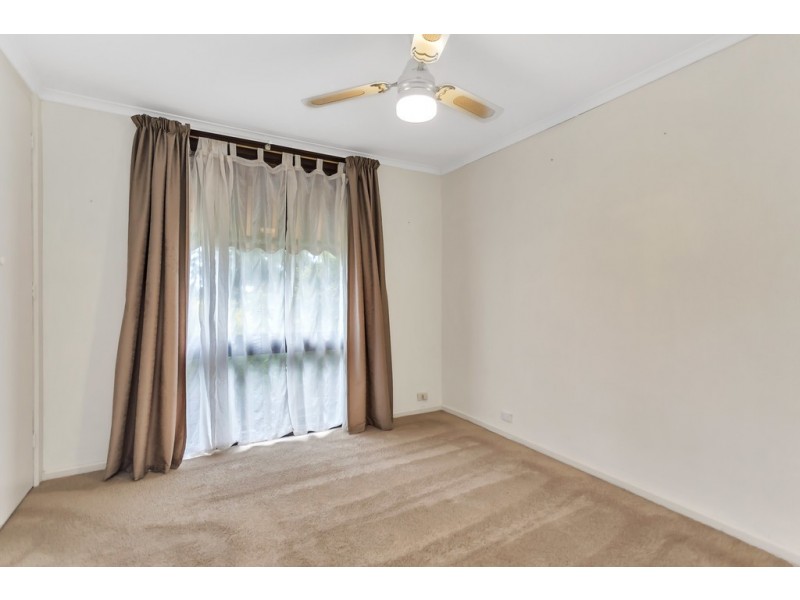2 Hamilton Crescent, Aberfoyle Park SA 5159
