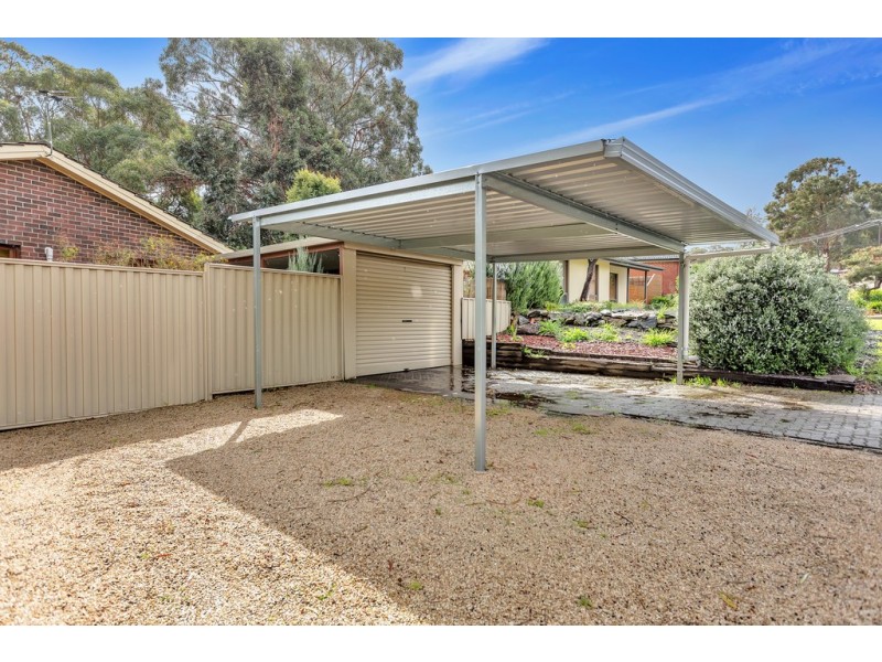 2 Hamilton Crescent, Aberfoyle Park SA 5159