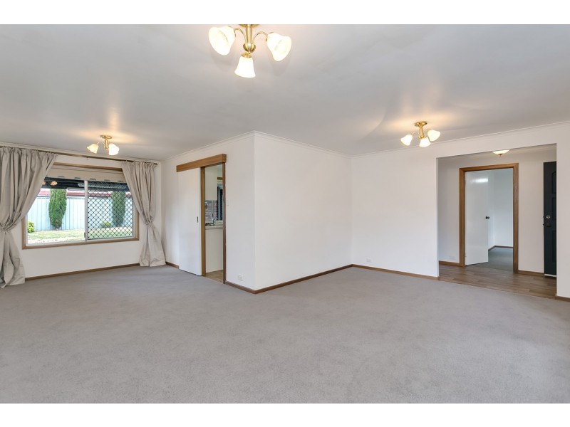 6 Quigley Court, Aberfoyle Park SA 5159