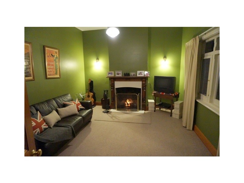 14 Serpentine Road, Belair SA 5052